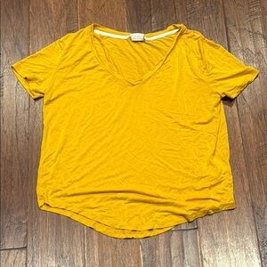 XL Comfy Marlow Yellow Relaxed Fit Short Sleeve Tee